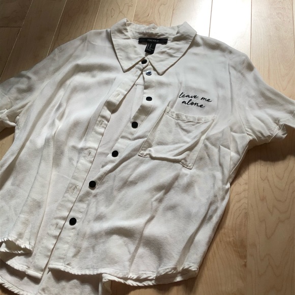 Forever 21 cropped button down - Picture 1 of 4